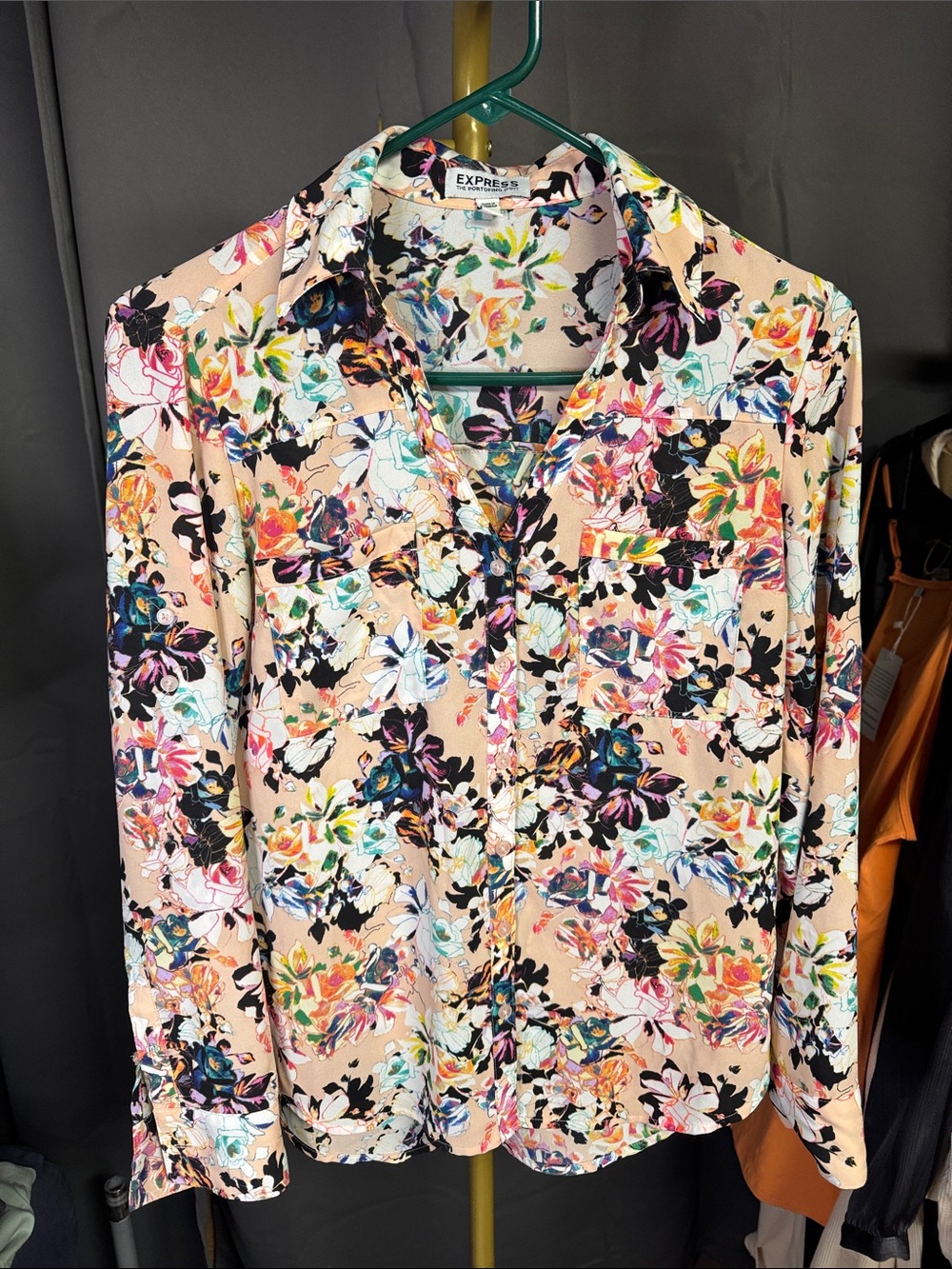 Express Floral Button-Up Shirt - Peach Multicolor